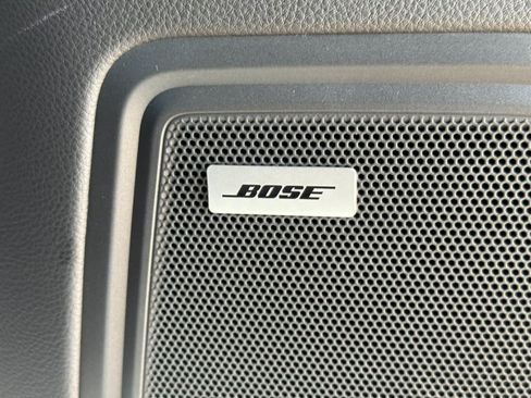 Certified 2023 Porsche Macan AWD/4WD image 20