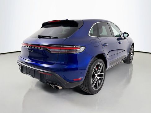 Certified 2022 Porsche Macan S image 9