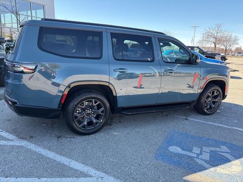 New 2026 Jeep Grand Wagoneer Limited image 32