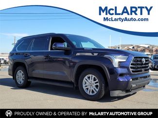 Used 2025 Toyota Sequoia SR5 video 1