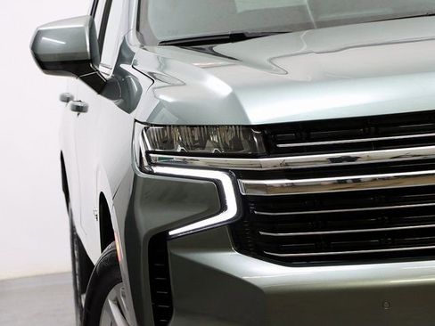 Used 2023 Chevrolet Tahoe LT RWD image 4