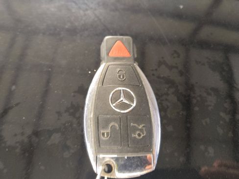 Used 2018 Mercedes-Benz C 300 Sedan w/ Premium Package image 32