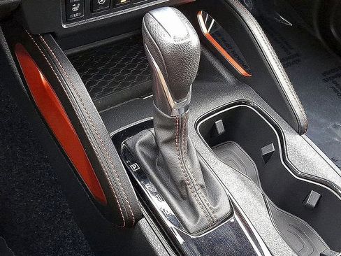 Used 2022 Nissan Frontier PRO-4X image 17