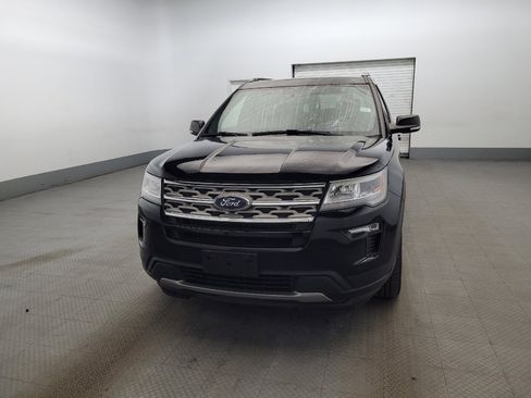 Used 2018 Ford Explorer XLT w/ Equipment Group 202A image 15