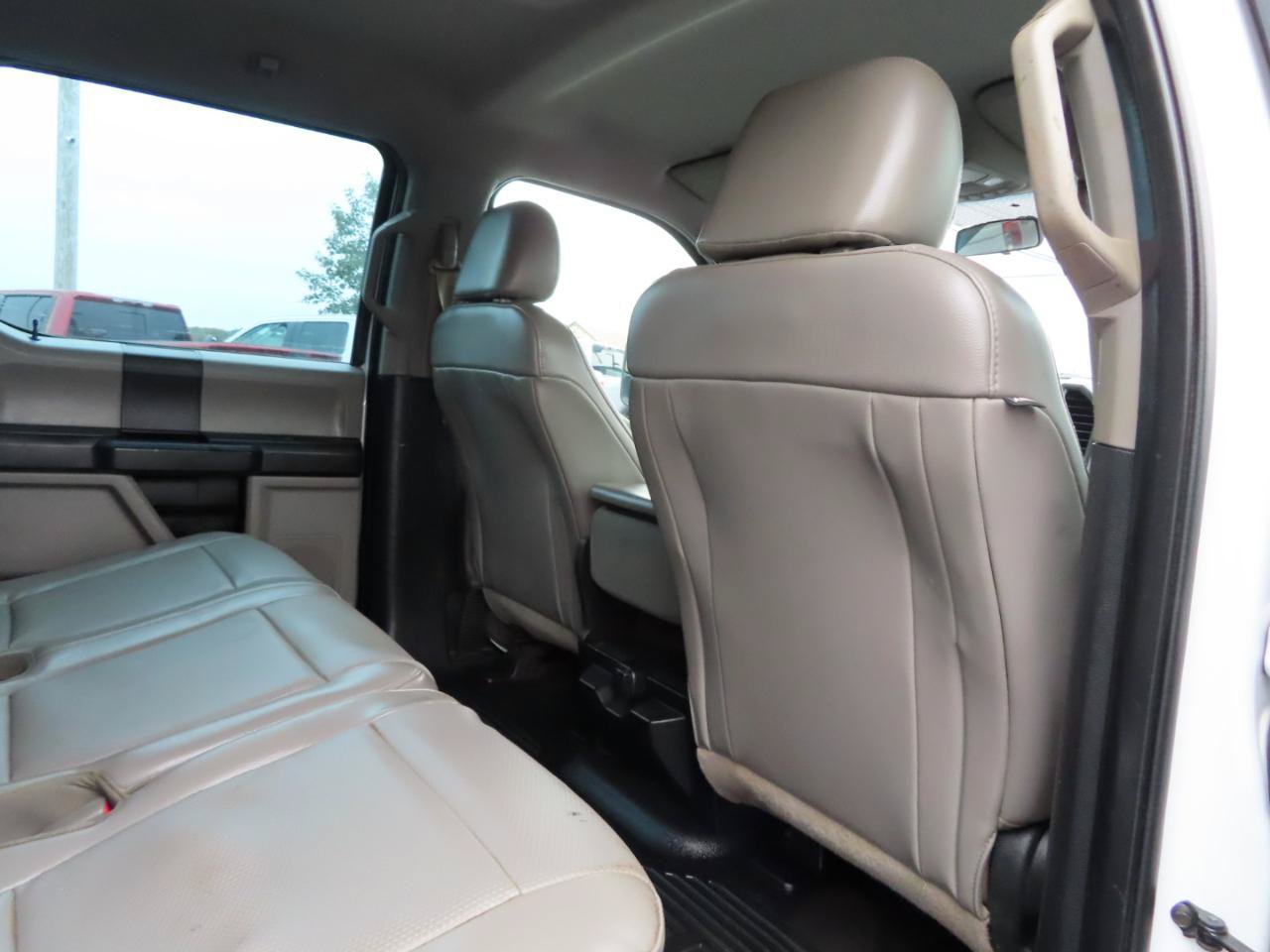 Used 2017 Ford F350 XL w/ Power Equipment Group AWD/4WD image 44