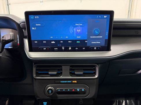 Used 2025 Ford Maverick Lobo AWD/4WD image 20