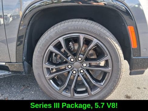 Used 2022 Jeep Wagoneer Series III w/ Convenience Group I RWD image 9
