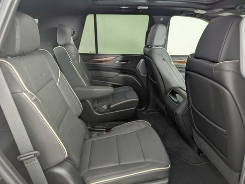 Used 2024 Cadillac Escalade Premium Luxury w/ Touring Package AWD/4WD image 20