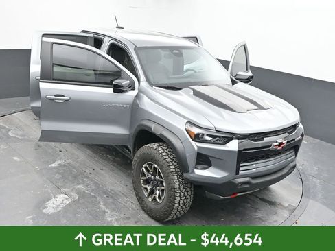 Used 2024 Chevrolet Colorado ZR2 w/ ZR2 Convenience Package III AWD/4WD image 62