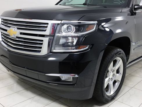 Used 2019 Chevrolet Suburban Premier AWD/4WD image 54