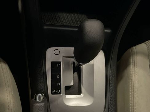 Used 2015 Subaru Crosstrek 2.0i Premium image 20