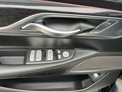 Used 2019 BMW 740i xDrive w/ Executive Package AWD/4WD image 15