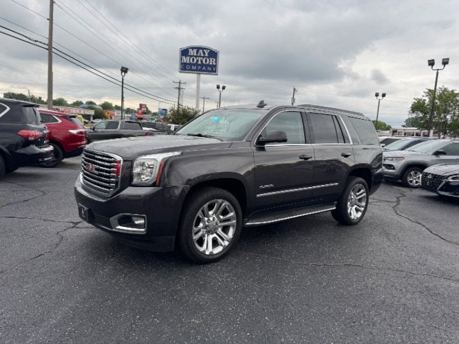 Used 2017 GMC Yukon SLT w/ Premium Edition AWD/4WD image 1