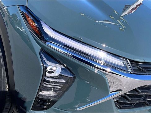 New 2026 Chevrolet Trax LT w/ LT Convenience Package FWD image 29