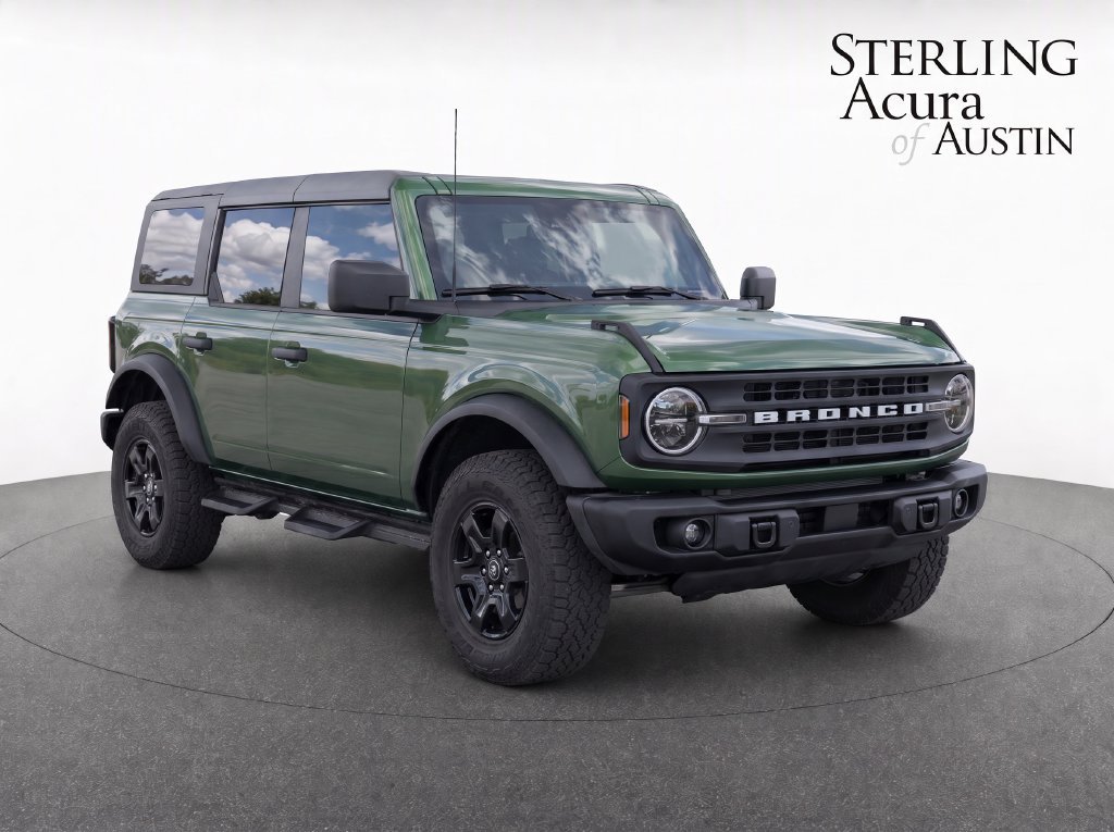 Used 2024 Ford Bronco Black Diamond AWD/4WD image 2