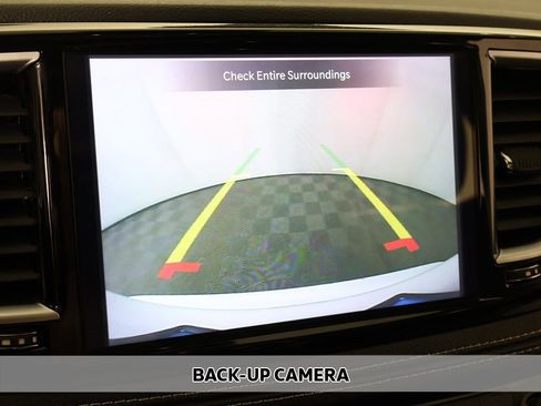 Used 2023 Chrysler Pacifica Limited FWD image 8