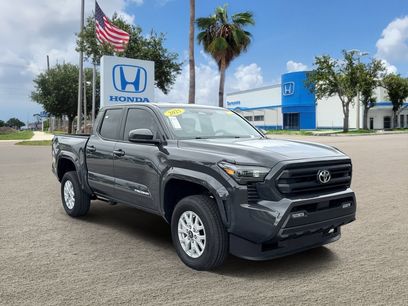 Used 2025 Toyota Tacoma SR5