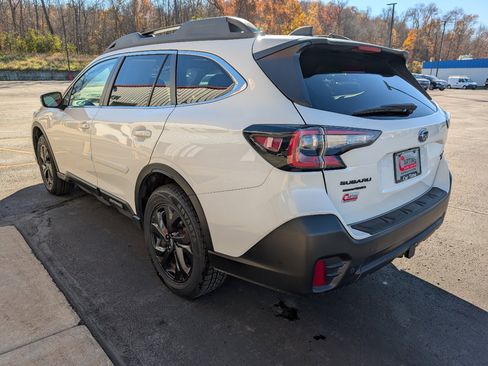Used 2022 Subaru Outback Onyx Edition XT image 6