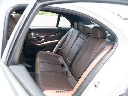 Used 2019 Mercedes-Benz E 450 4MATIC Sedan w/ Premium Package image 20
