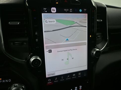 Used 2025 RAM 1500 Laramie image 17