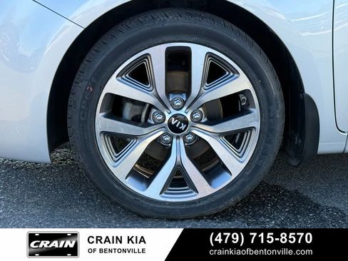 Used 2018 Kia Forte LX image 32