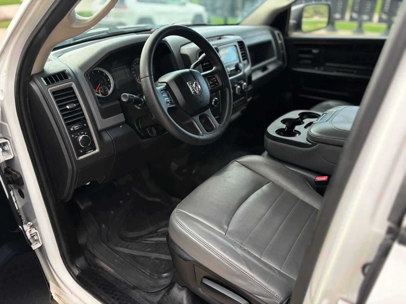 Used 2013 RAM 1500 Tradesman AWD/4WD image 11