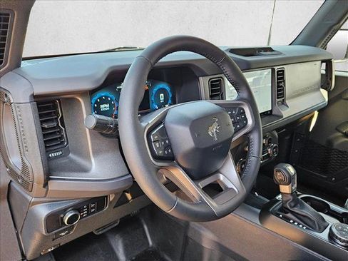 New 2025 Ford Bronco Big Bend image 3