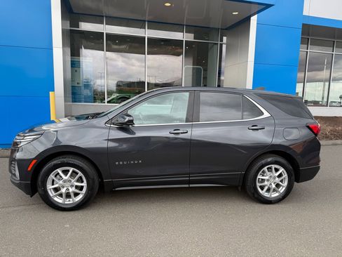 Used 2022 Chevrolet Equinox LT FWD image 8
