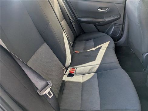 Used 2023 Nissan Sentra SV FWD image 17