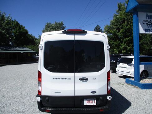 Used 2019 Ford Transit 350 XLT RWD image 4