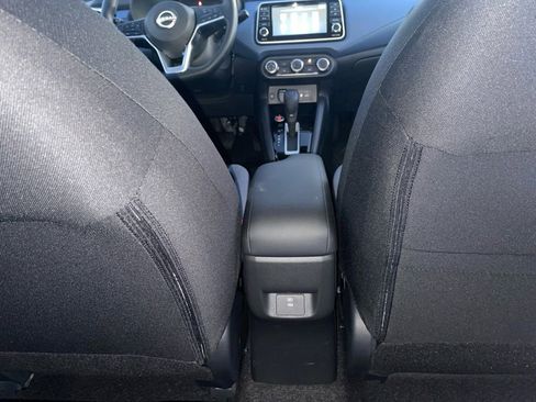 New 2025 Nissan Versa SV w/ Trunk Package image 29