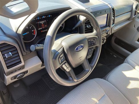 Used 2022 Ford F250 XLT w/ XLT Premium Package image 12