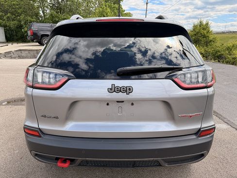 Used 2020 Jeep Cherokee Trailhawk w/ Cold Weather Group AWD/4WD image 4