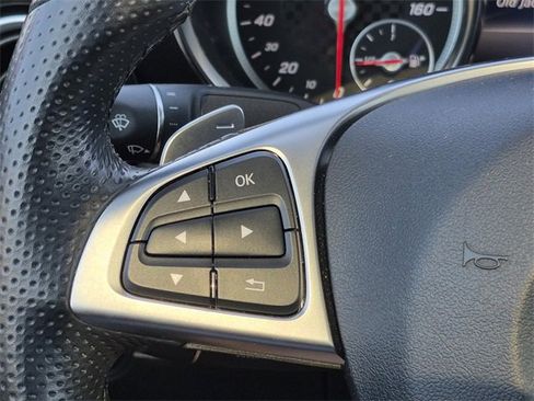 Certified 2019 Mercedes-Benz SLC 300 image 21