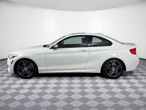 Used 2018 BMW M240i Coupe RWD image 2