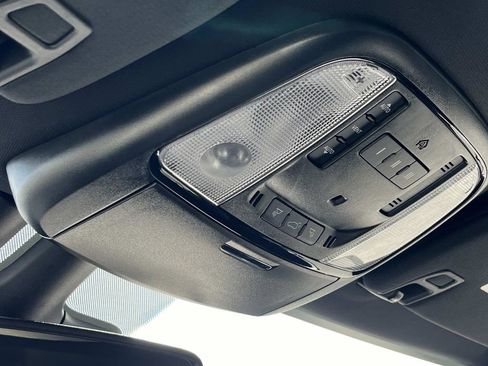 Used 2024 Dodge Durango R/T image 36