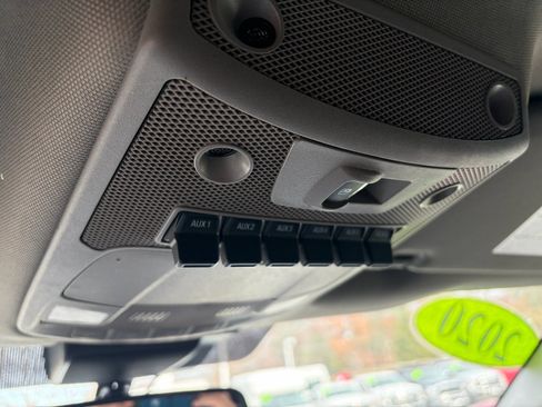 Used 2020 Ford F250 Lariat w/ Chrome Package image 36