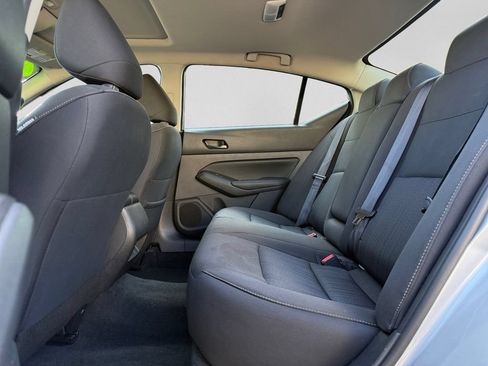 Used 2025 Nissan Altima 2.5 SV w/ SV Special Edition Package FWD image 30
