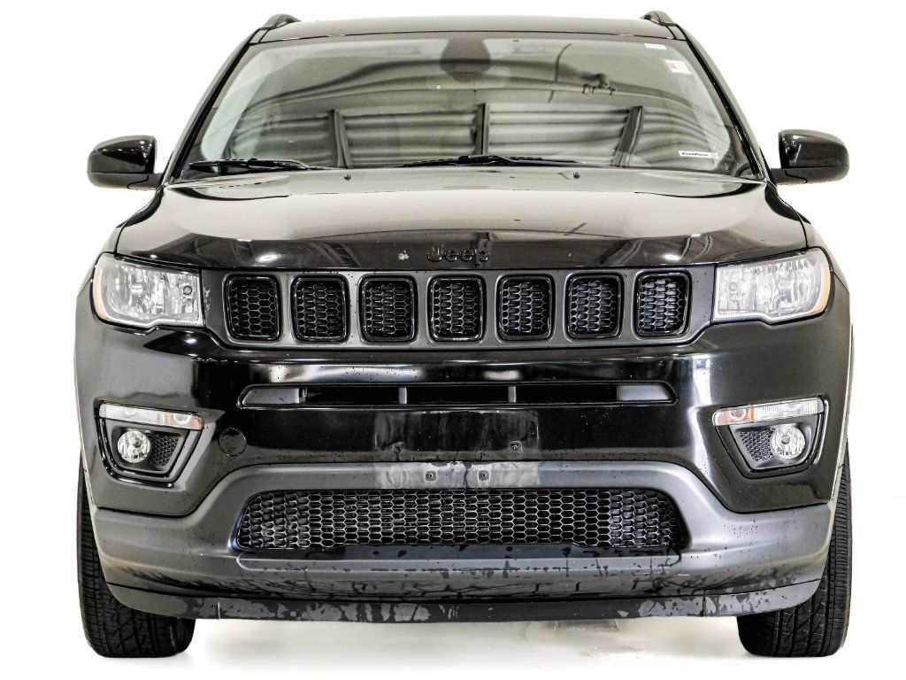 Used 2021 Jeep Compass Latitude w/ Sun and Sound Group AWD/4WD image 2