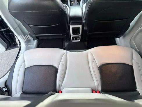 Used 2018 Jeep Compass Limited w/ Navigation Group image 26