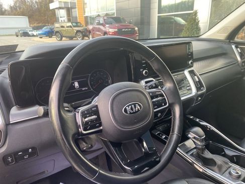 Used 2021 Kia Sorento SX image 28