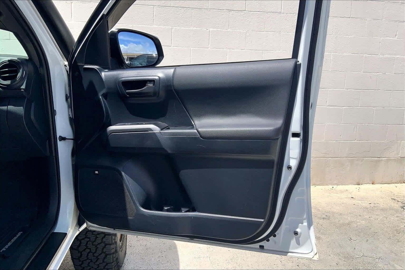 Used 2019 Toyota Tacoma TRD Pro w/ Desert Air Intake Package AWD/4WD image 28