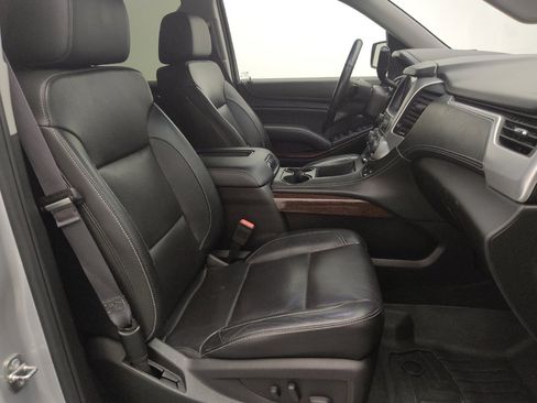 Used 2017 GMC Yukon SLT w/ Open Road Package AWD/4WD image 21