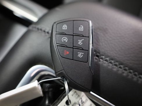 Used 2023 GMC Yukon Denali image 20