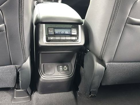 New 2026 Subaru Ascent Limited image 35