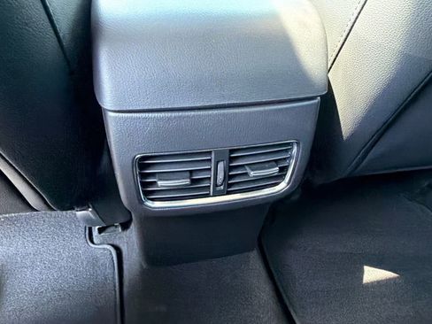 Used 2025 MAZDA CX-5 AWD 2.5 S w/ Preferred Package image 13