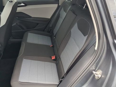 Certified 2025 Volkswagen Taos S FWD image 14