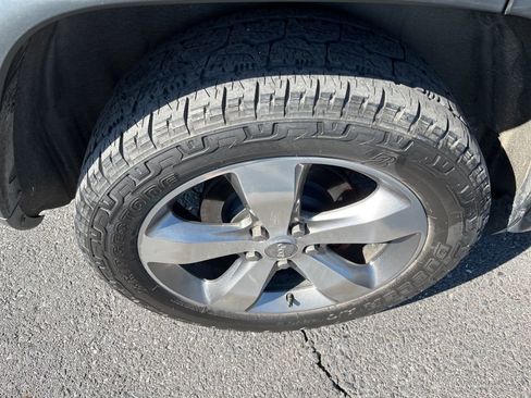 Used 2014 Jeep Grand Cherokee Limited w/ Luxury Group II image 10