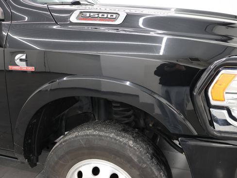 Used 2021 RAM 3500 Limited image 28