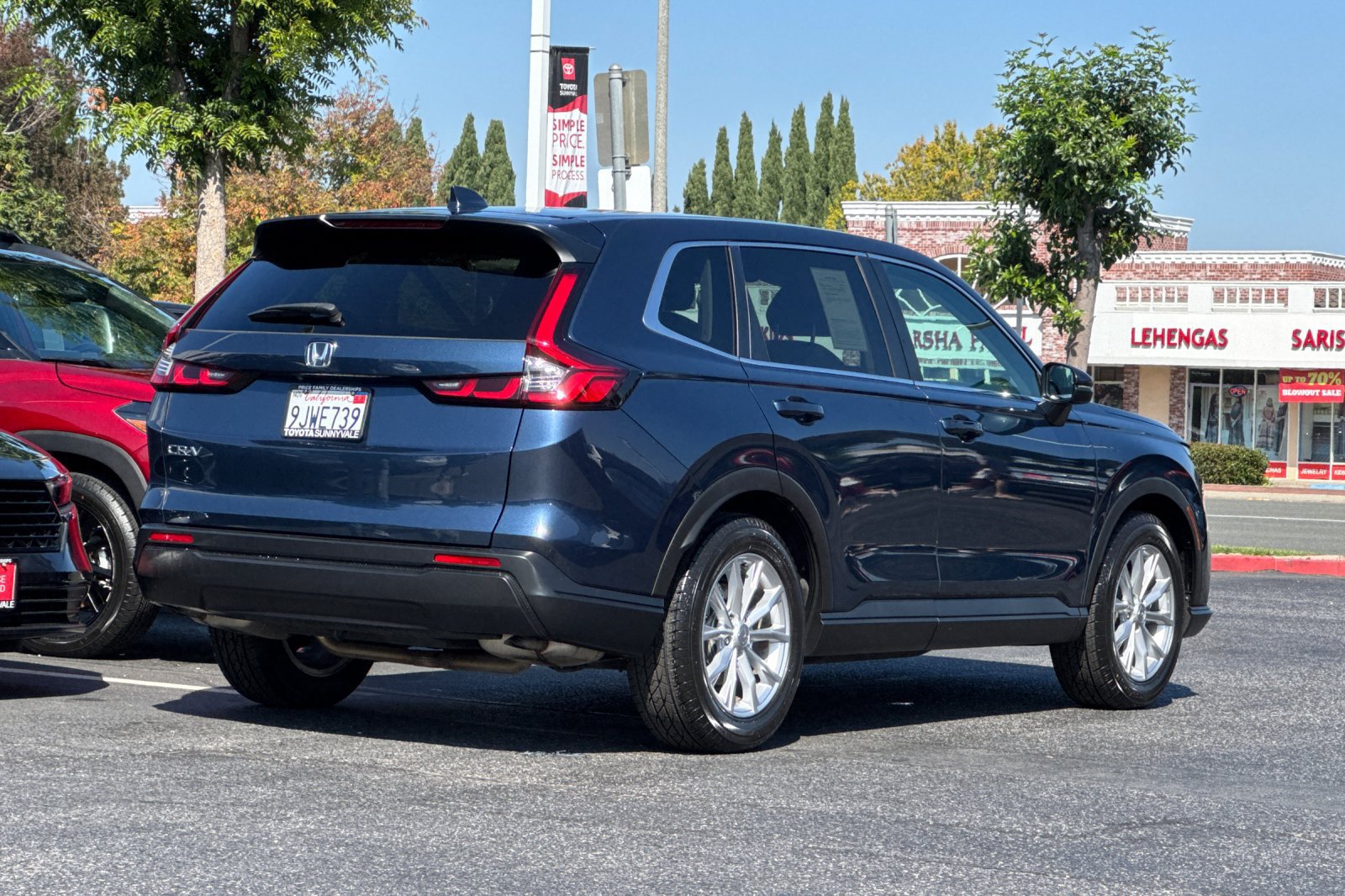Used 2024 Honda CR-V EX image 6